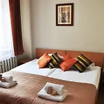 Maly Aparthotel