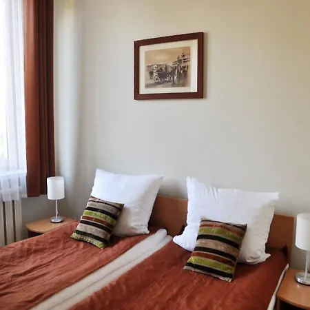 Maly Ξενοδοχείο με διαμερίσματα 3*