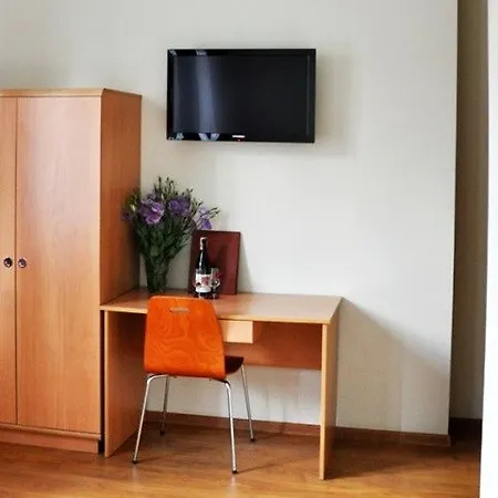 Maly Aparthotel Krakau