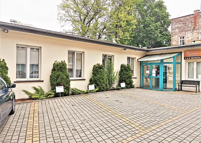 מלון דירות Maly