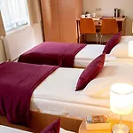 Apart-hotel Mały